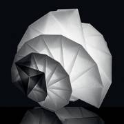 Настольная лампа IN-EI ISSEY MIYAKE Artemide 1692010A (MENDORI)