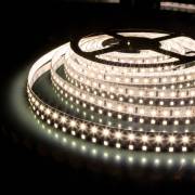  12V 9,6W IP65 Elektrostandard Лента светодиодная 120Led 9,6W IP65 3300K теплый белый (2835 12V