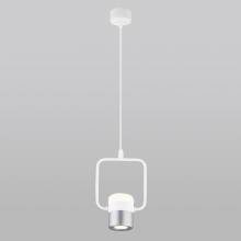 Светильник Oskar Eurosvet 50165/1 LED белый/серебро